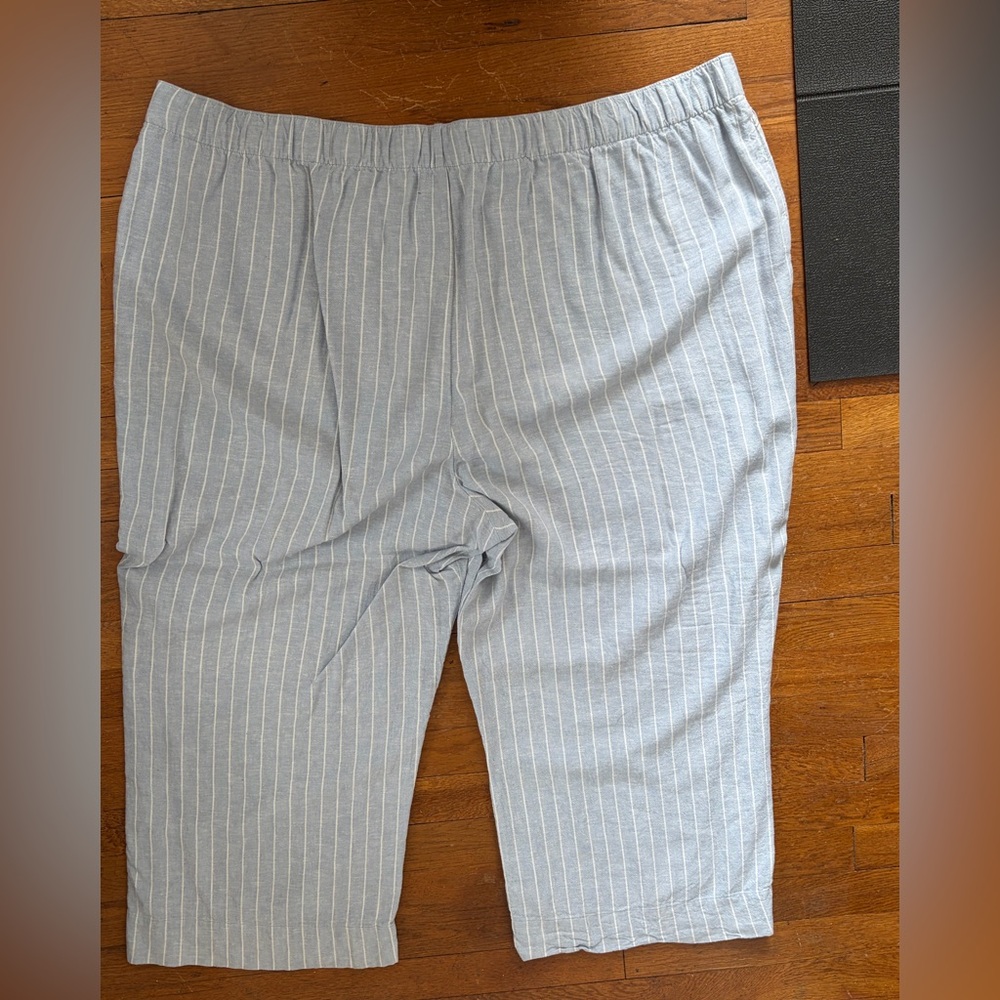 Abercrombie and Fitch Blue and White Striped Culottes Wide Leg Linen Pants - Picture 6 of 6